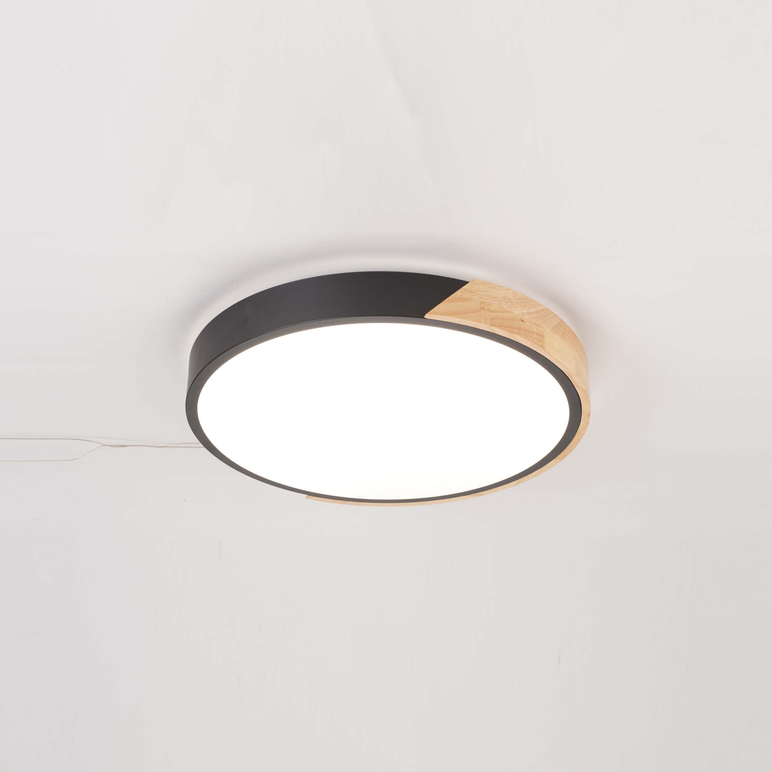 Lámpara de techo LED de madera