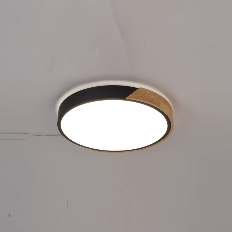 Lámpara de techo LED de madera
