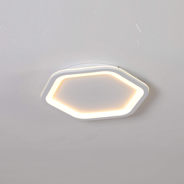 Lámpara de techo LED hexagonal PS, Tableros LED incorporados, Diseño nórdico mínimo para dormitorio