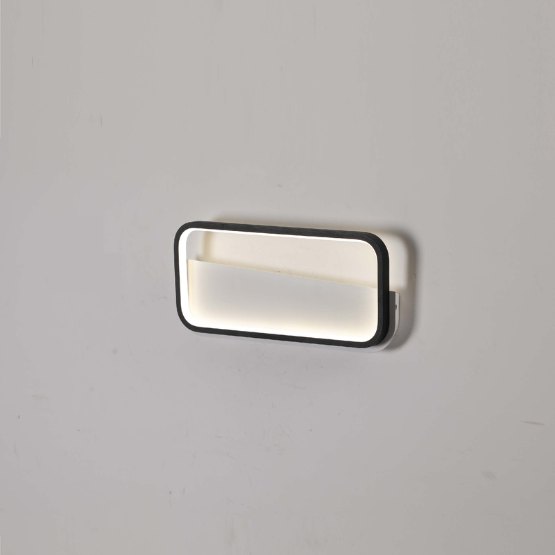 Plafón LED cuadrado minimalista